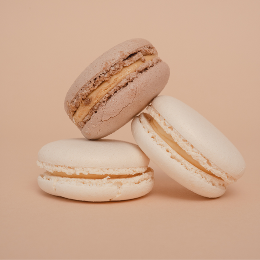 Honey & Almond Macaron