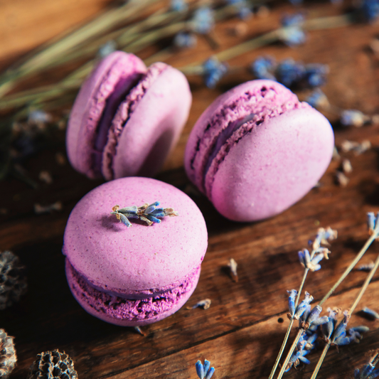 Fig & Cinnamon Macaron
